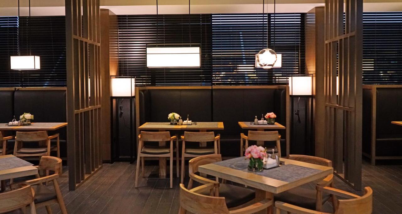 Paco Chebeinan Metro Guanghzou-free Shuttle Bus For Fair Hotel 4*