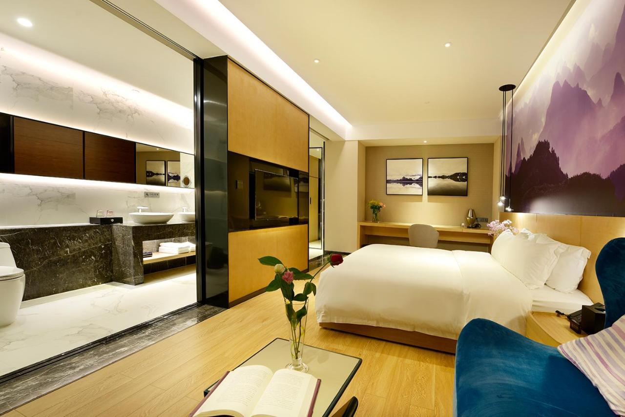Paradigm 4*