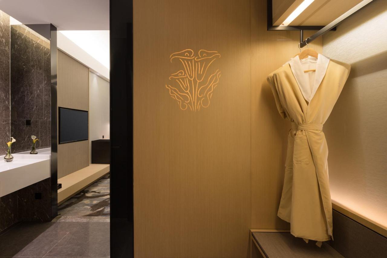Hotel Buddy Hotel-free Shuttle To Fair Complex During Fair Period 5*