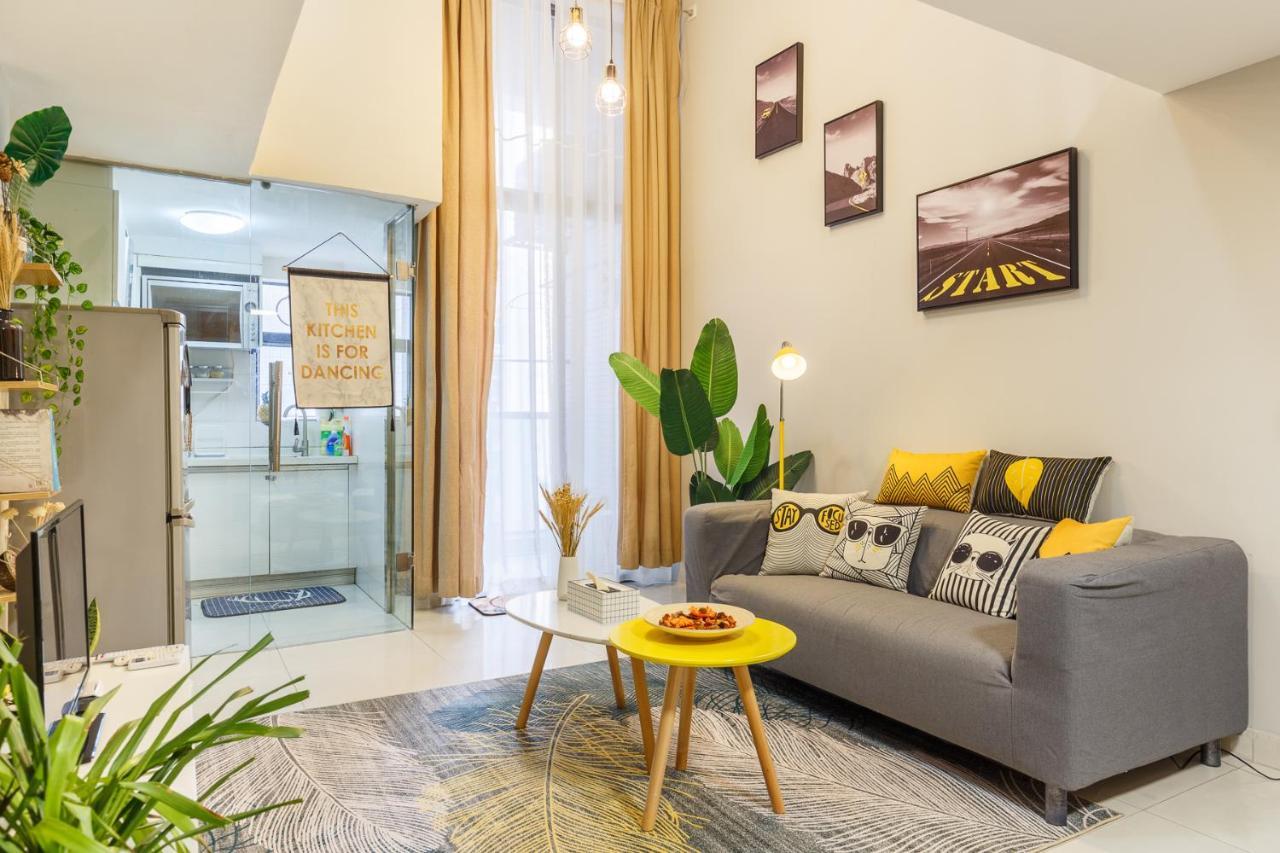 Life Is Elsewhere Gz Zhujiang New Town Loft Guangzhou