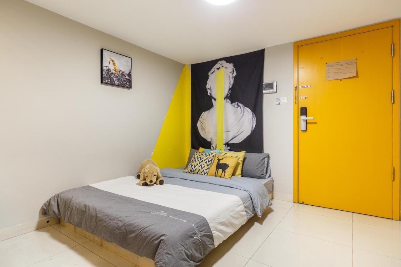 Life Is Elsewhere Gz Zhujiang New Town Loft Guangzhou