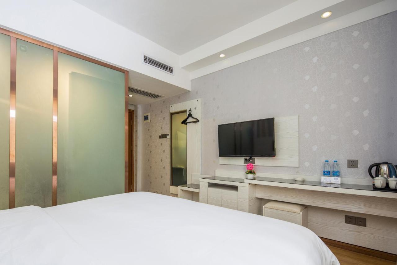 Zhuying Art Hotel