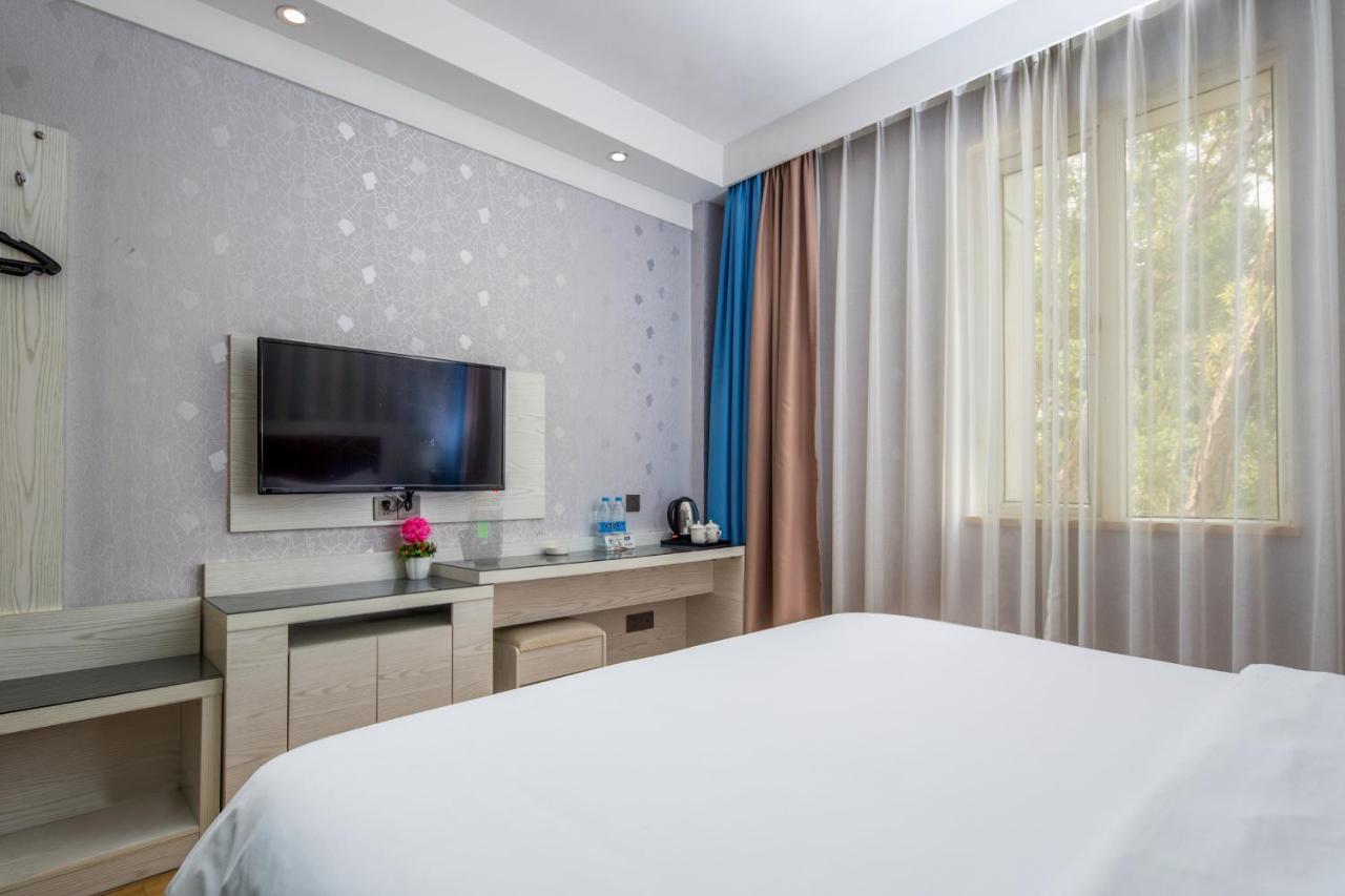 Zhuying Art Hotel 3*