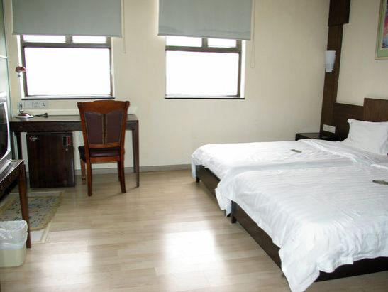 Aiqun - Fair Free Shuttle Bus During Fair Period Hotel 3*