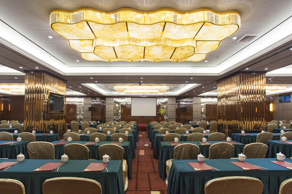 Hotel Yutong 4*