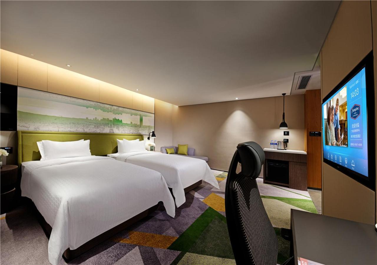 Hampton By Hilton Tianhe Sports Center-free Shuttle Bus To Exhibition During Fair Period Canton