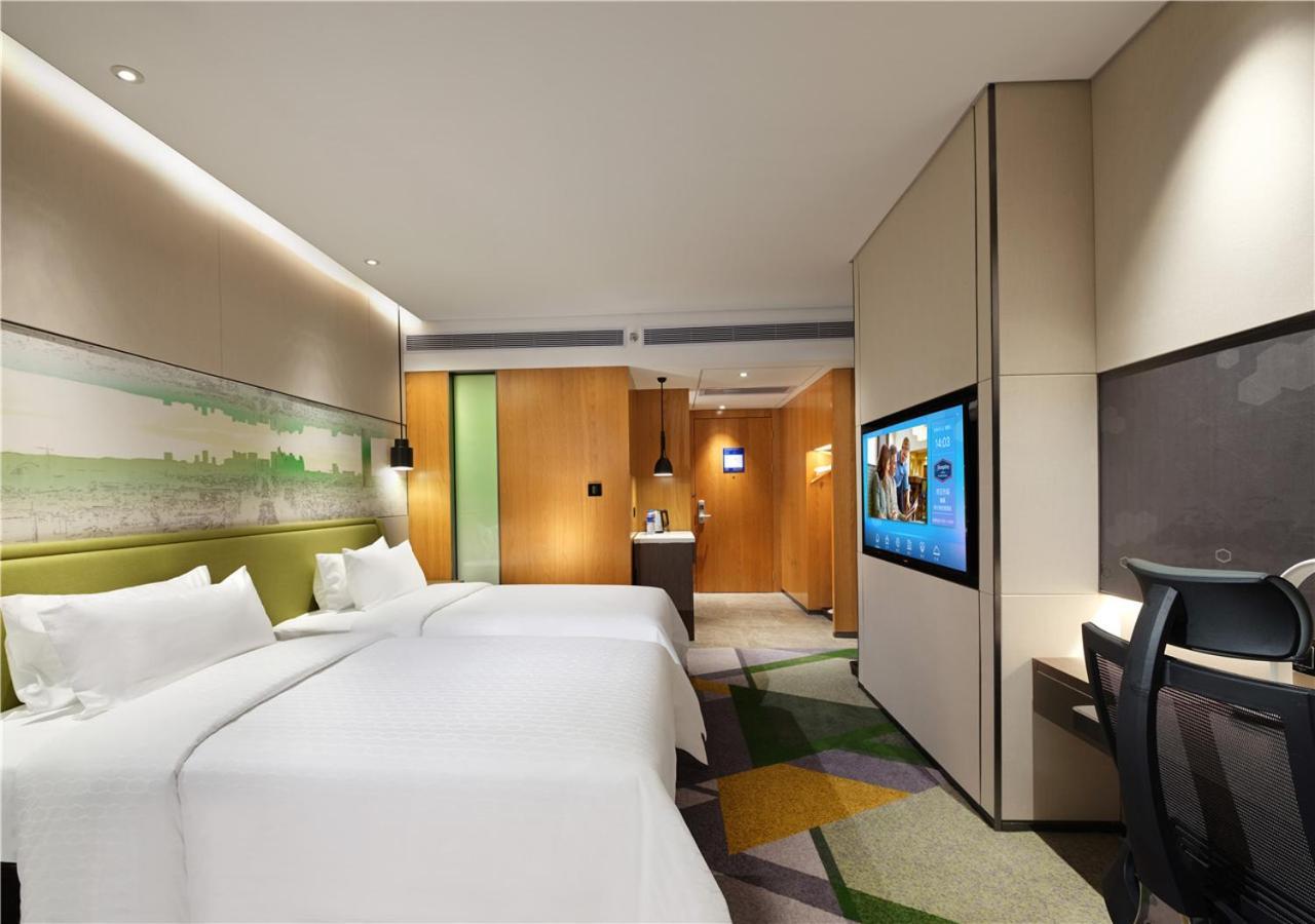 Hampton By Hilton Tianhe Sports Center-free Shuttle Bus To Exhibition During Fair Period Hotel Canton