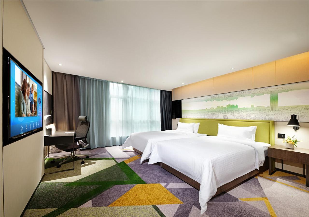 Hampton By Hilton Tianhe Sports Center-free Shuttle Bus To Exhibition During Fair Period Hotel