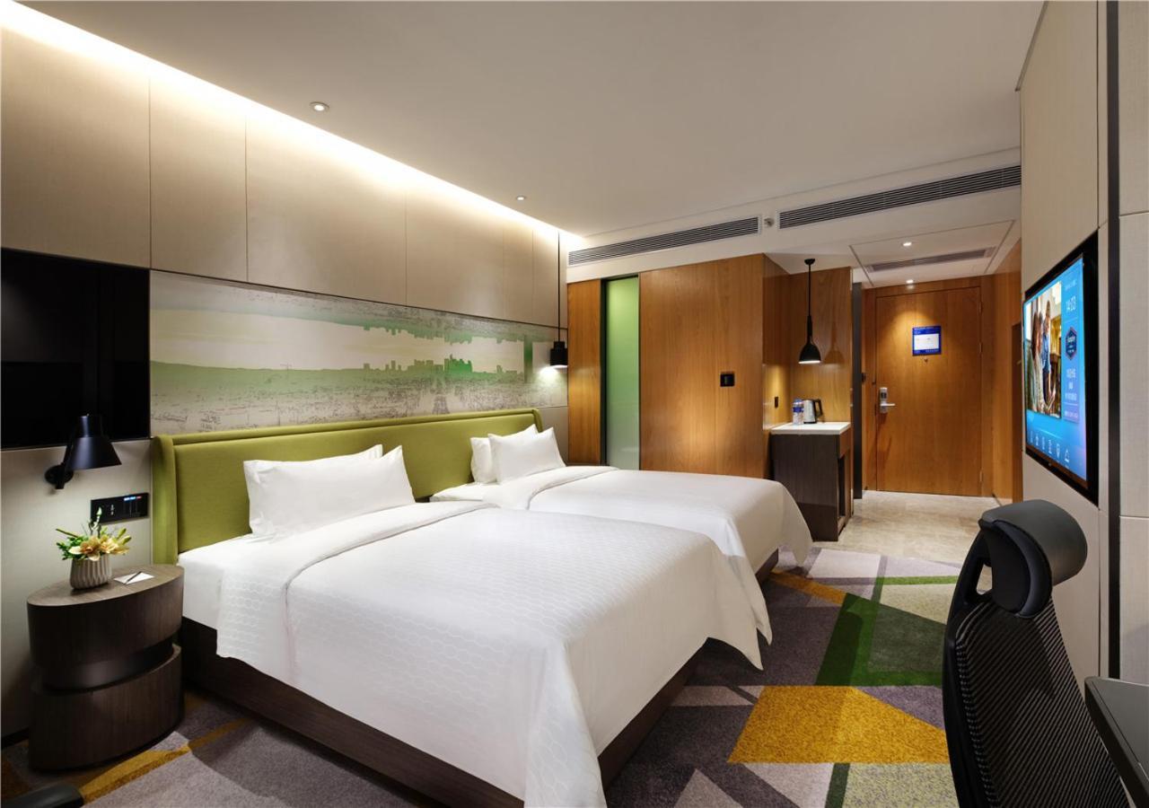 Hampton By Hilton Tianhe Sports Center-free Shuttle Bus To Exhibition During Fair Period Hotel 4*
