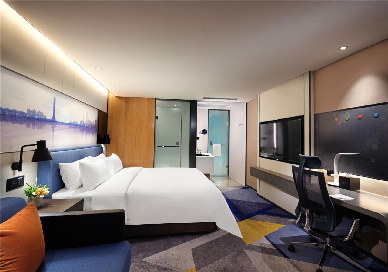 Hampton By Hilton Tianhe Sports Center-free Shuttle Bus To Exhibition During Fair Period Hotel Canton