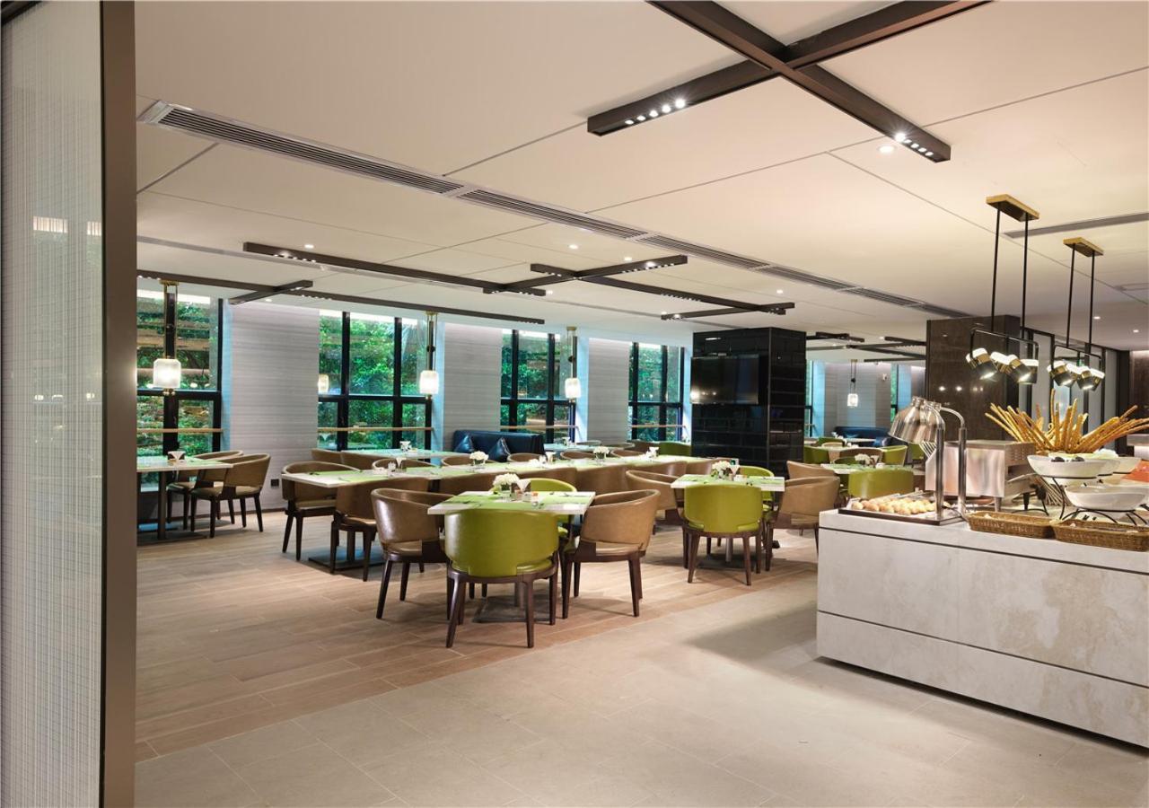 Hampton By Hilton Tianhe Sports Center-free Shuttle Bus To Exhibition During Fair Period Hotel Canton