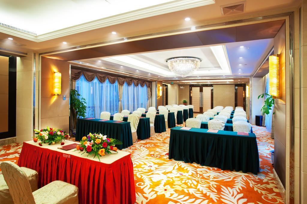 Yutong Hotel