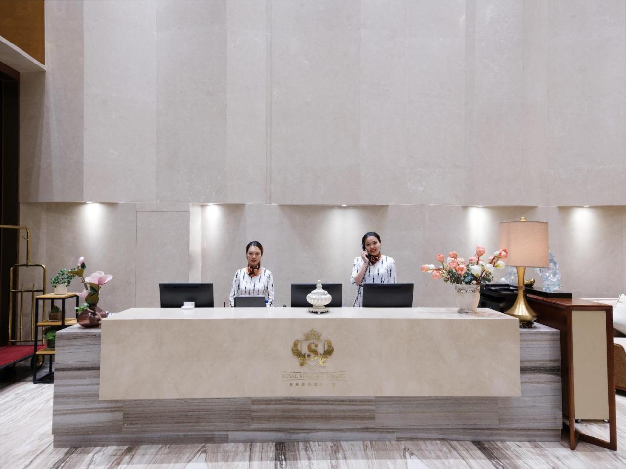 Aparthotel Royal Star