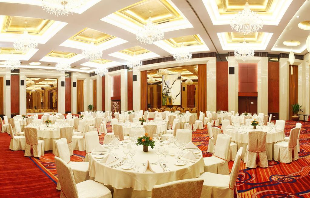 Hotel Pullman Baiyun Airport - Free Shuttle Bus & Official Registration Agency During Fair Guangzhou