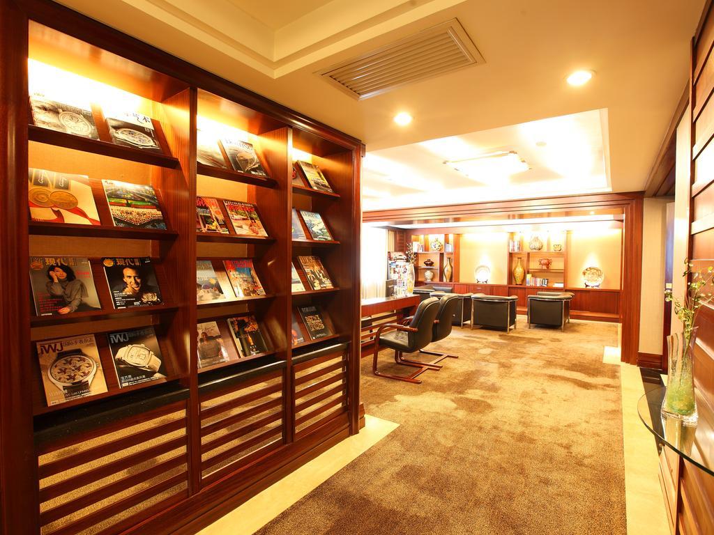 Grand International Hotel 5*