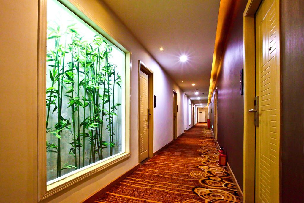 Tavernew 3* Guangzhou