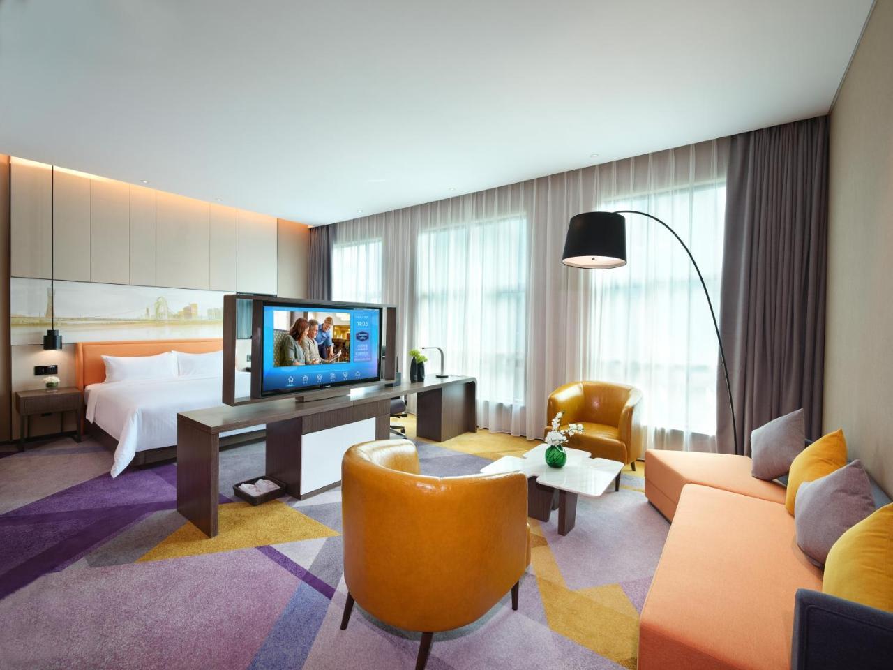 Hampton By Hilton Tianhe Sports Center-free Shuttle Bus To Exhibition During Fair Period Canton