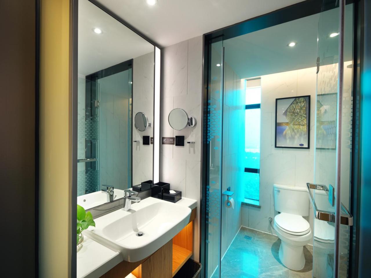 Hampton By Hilton Tianhe Sports Center-free Shuttle Bus To Exhibition During Fair Period Hotel 4*
