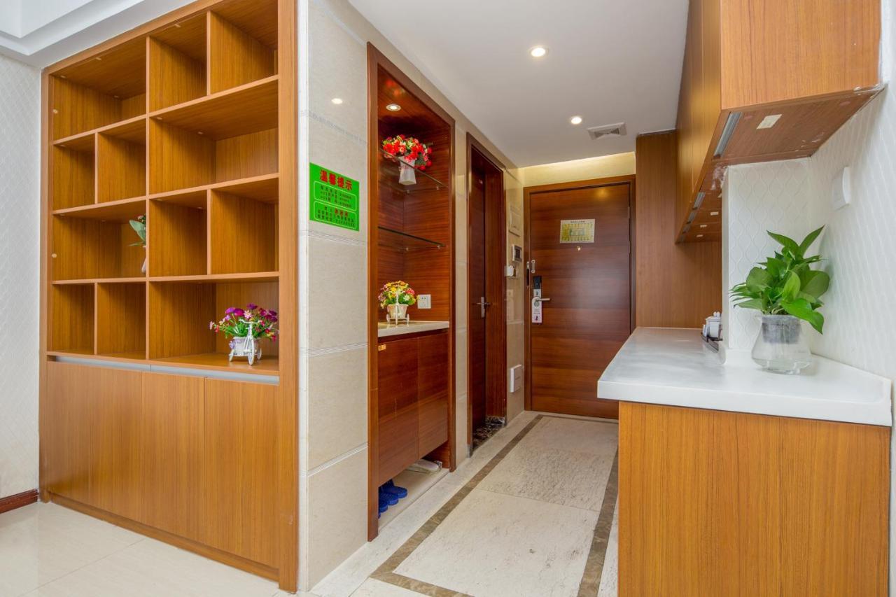Yoyo International Apartment