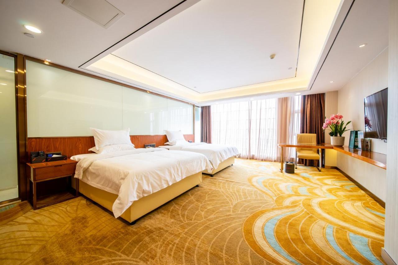 Hotel Zhongbo Art 4*