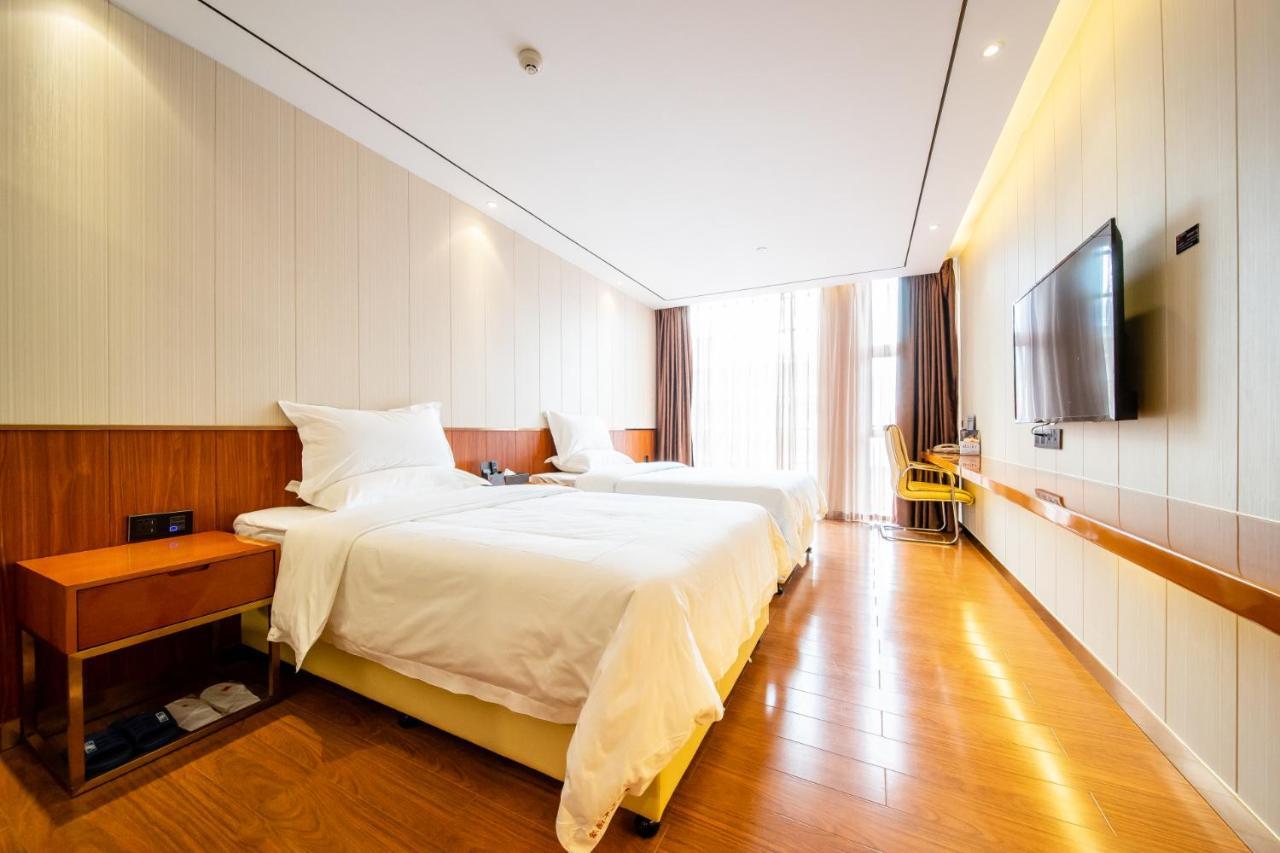 Hotel Zhongbo Art
