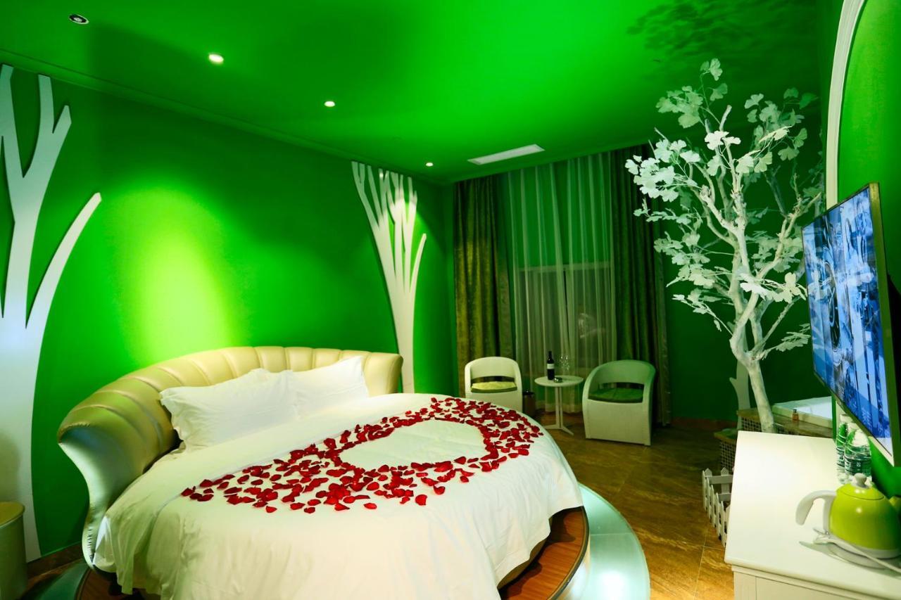 Qinglanmei Theme Hotel