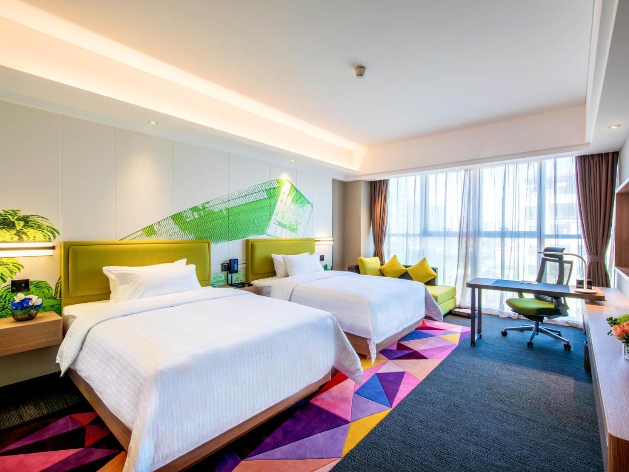 Hotel Hampton By Hilton Huadu 4*