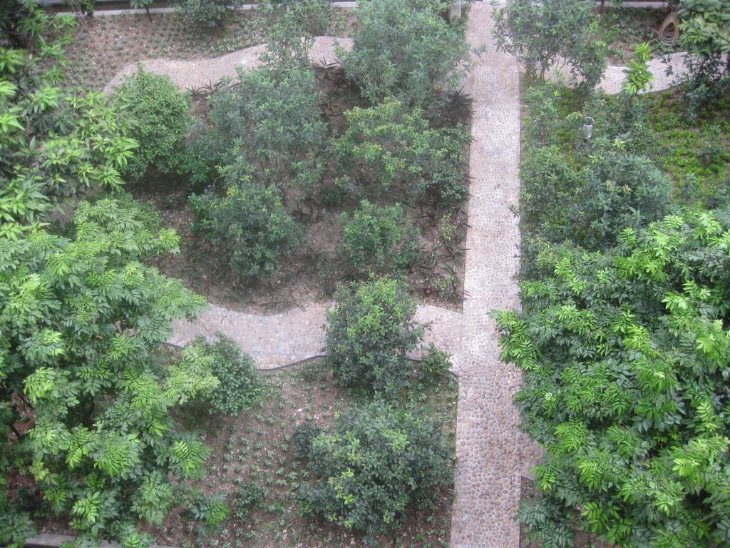Hotel Zhuying Garden 3*