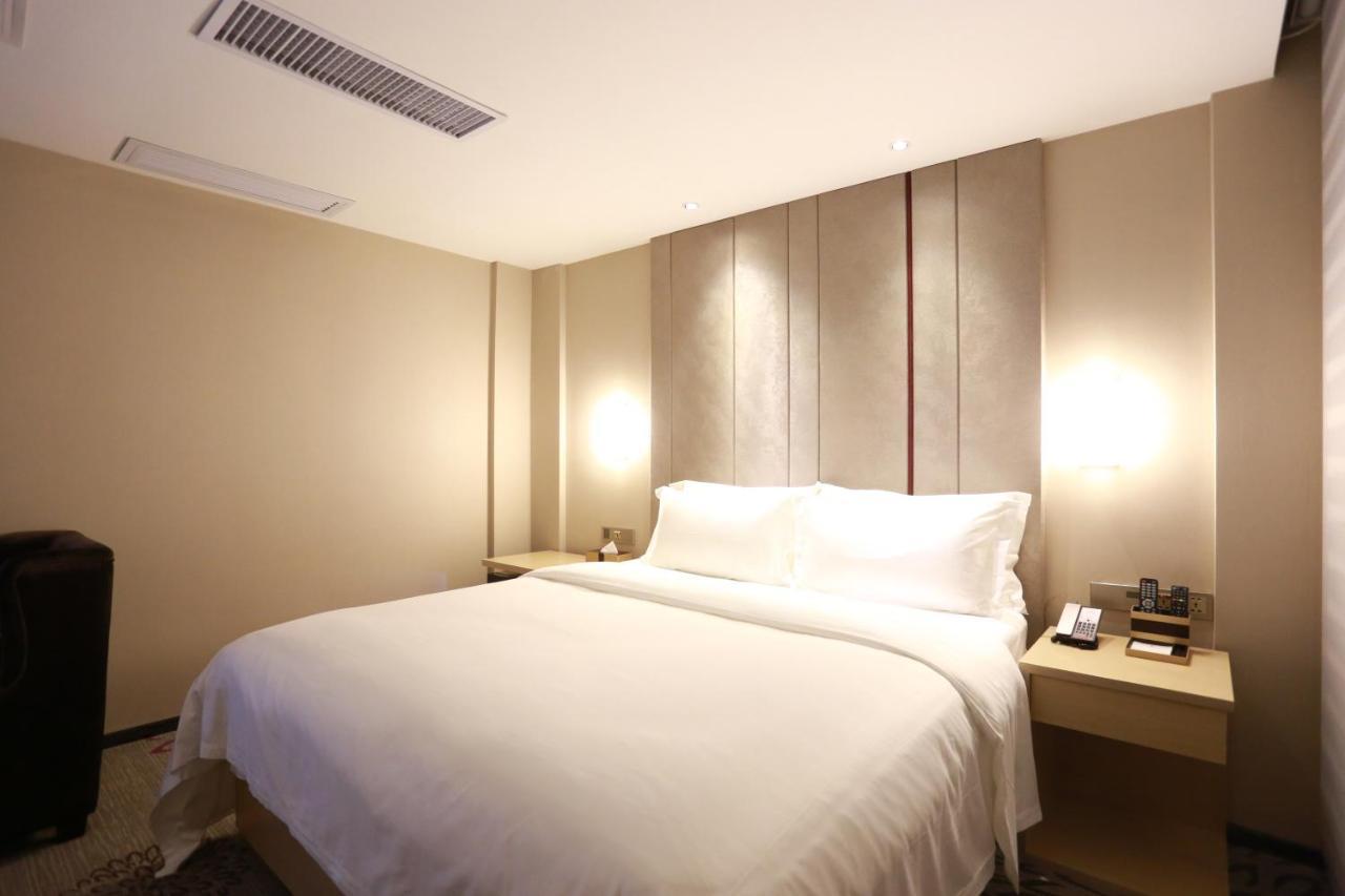 Lavande International Taikoo Hui Square Shipaiqiao Metro Station Branch - Free Shuttle Bus To Fair Complex During Fair Period & Free Vpn Internet Access 4* Guangzhou