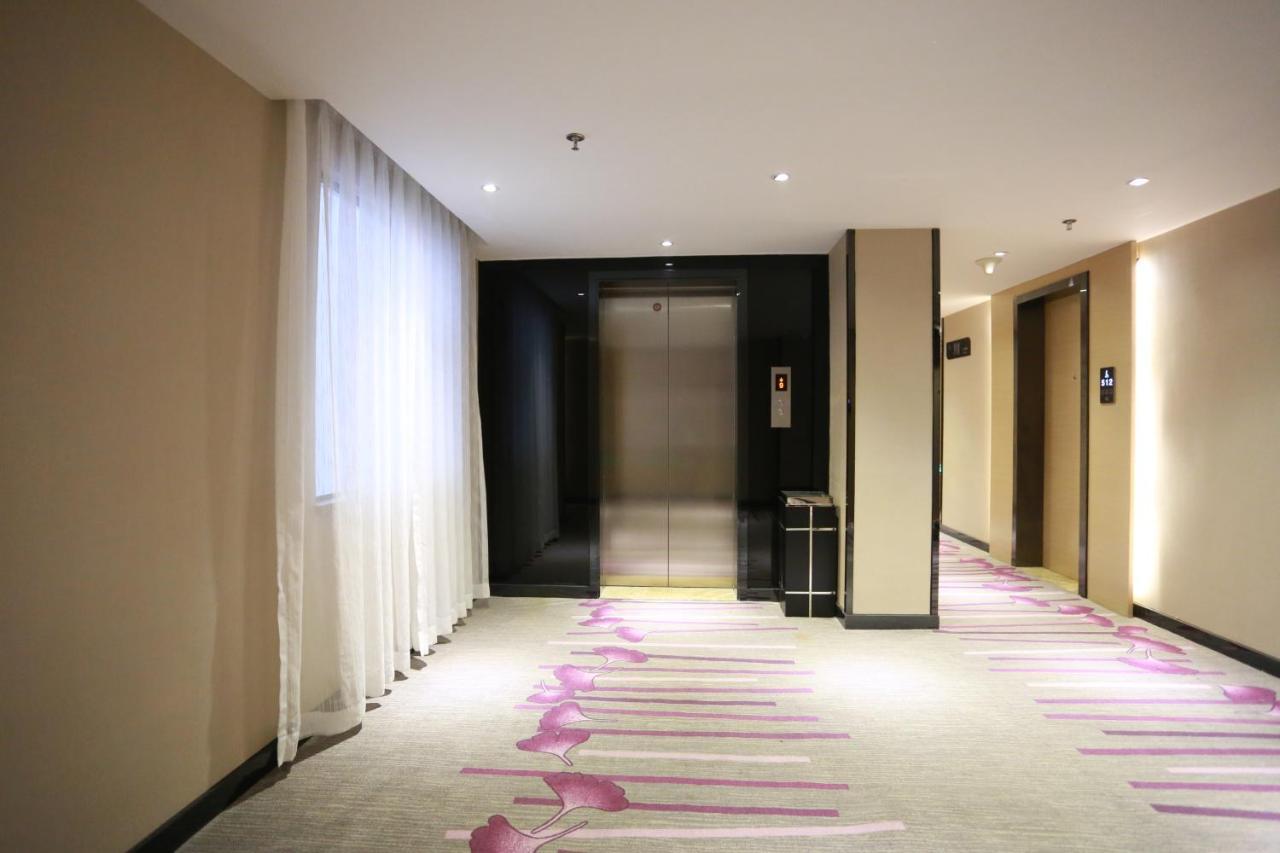Lavande International Taikoo Hui Square Shipaiqiao Metro Station Branch - Free Shuttle Bus To Fair Complex During Fair Period & Free Vpn Internet Access