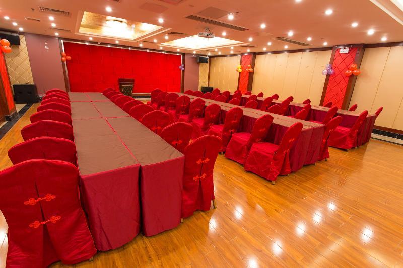 Nan Guo Hotel 4*