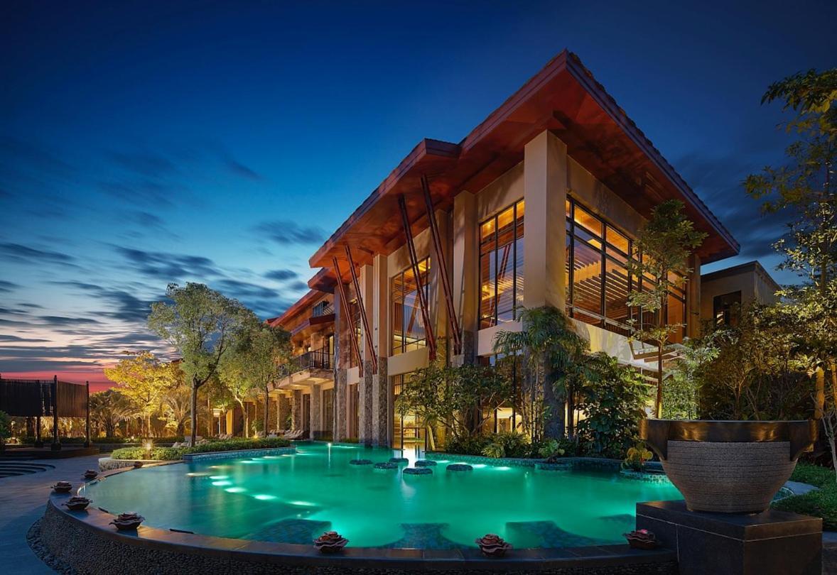 Dusit Devarana Hot Springs & 5* Guangzhou