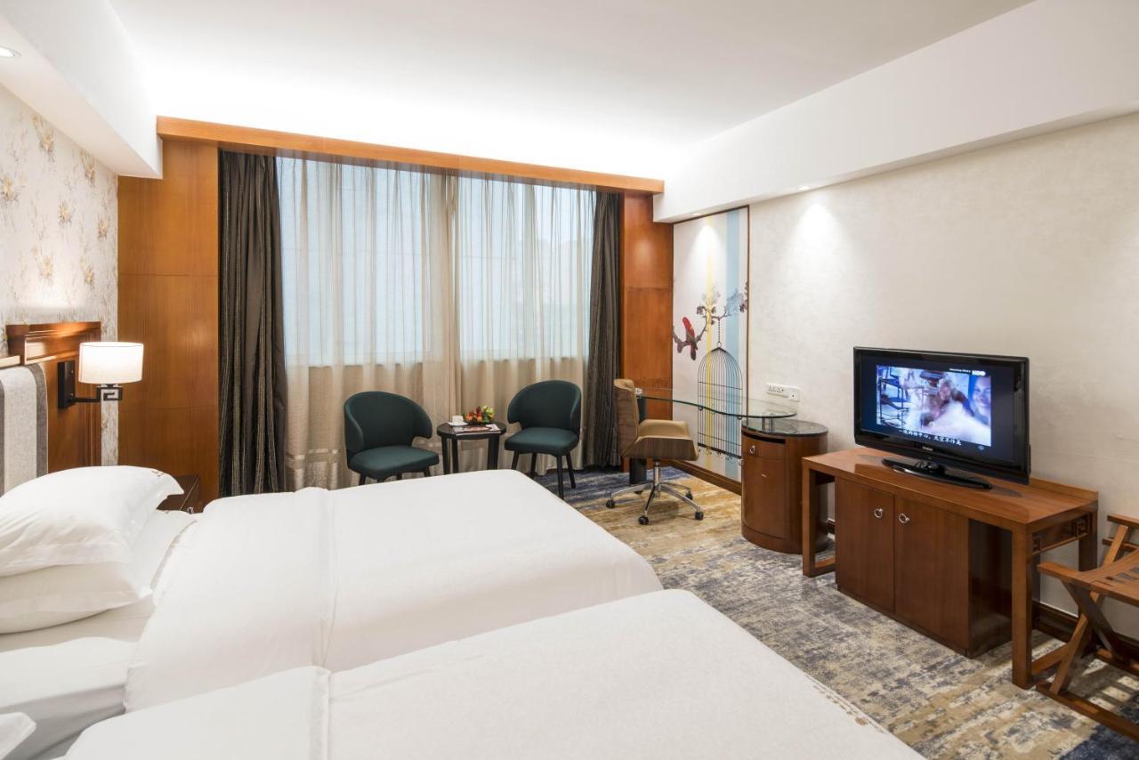 Hotel Sino 3*