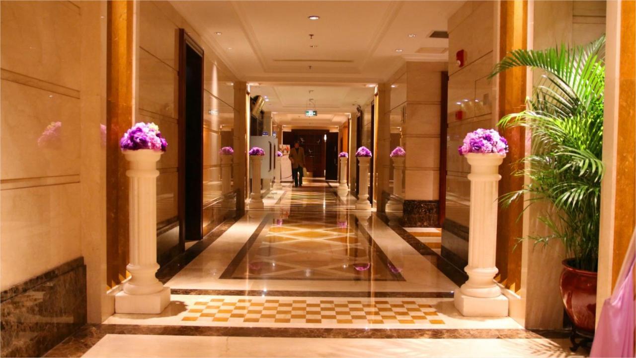 Hotel Grand International