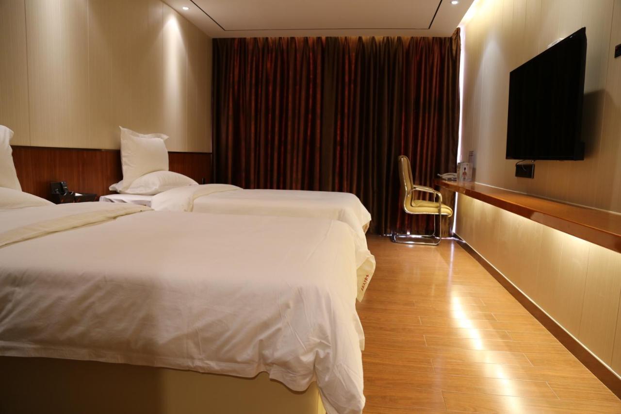 Hotel Zhongbo Art