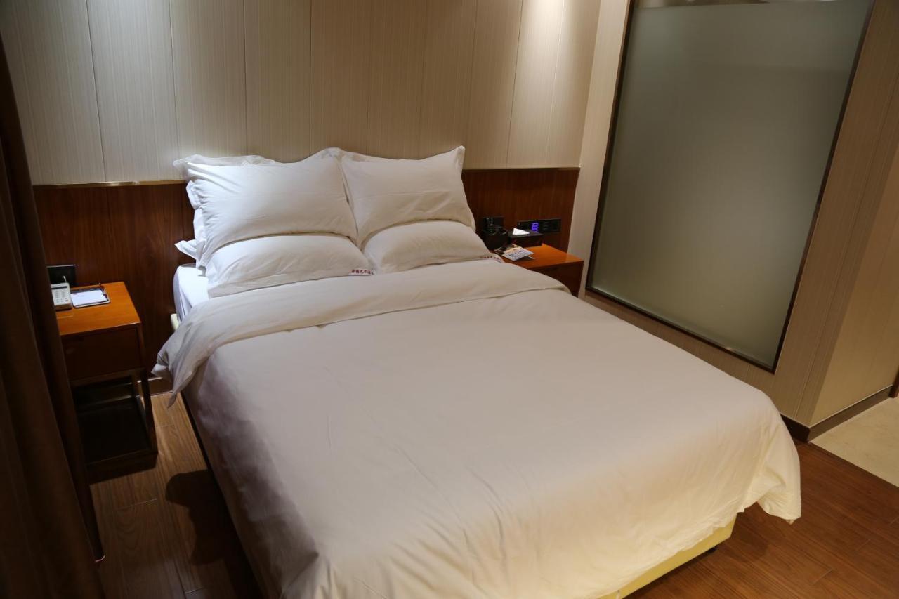Hotel Zhongbo Art