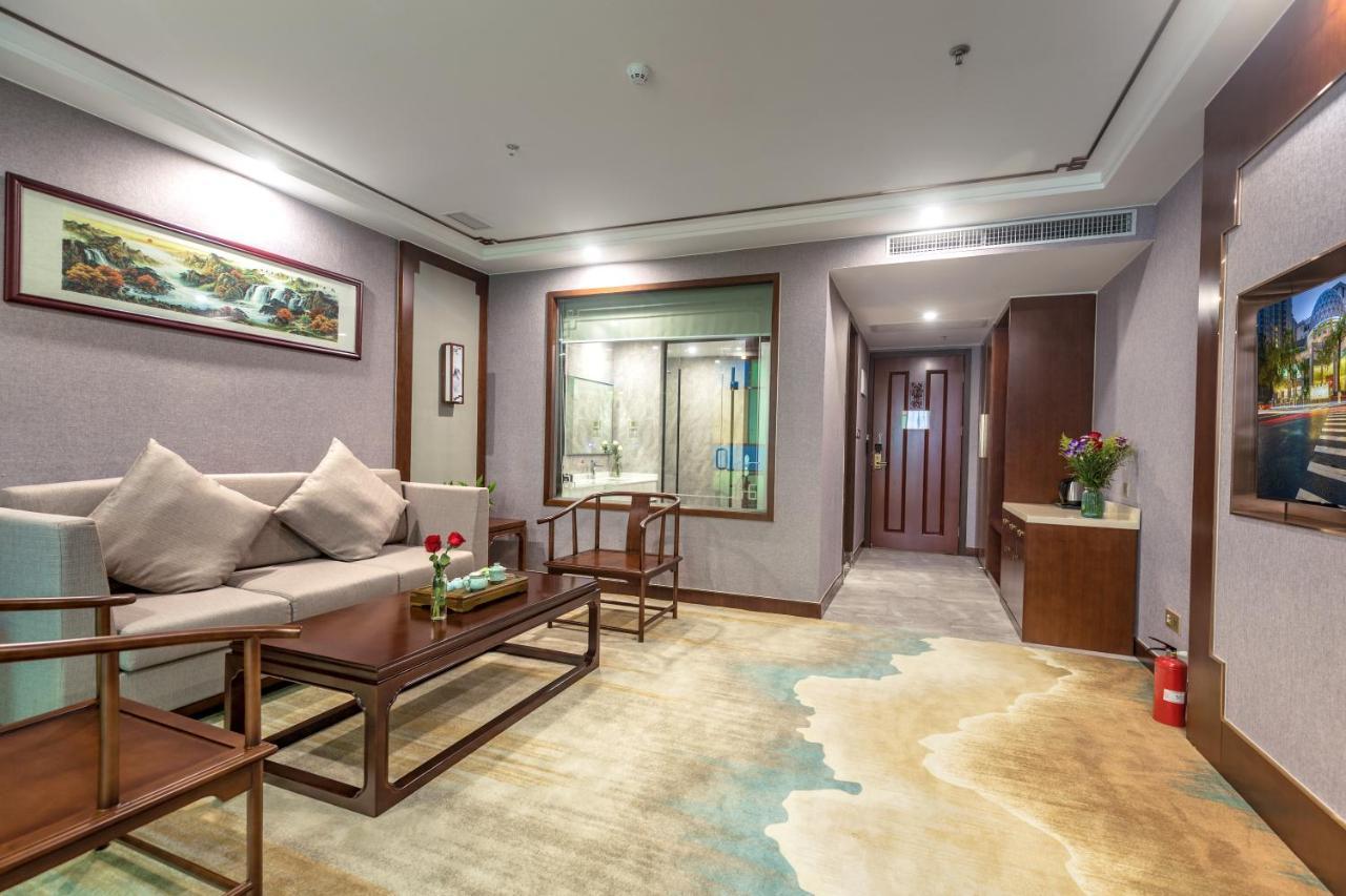 Hotel Nan Guo 4*