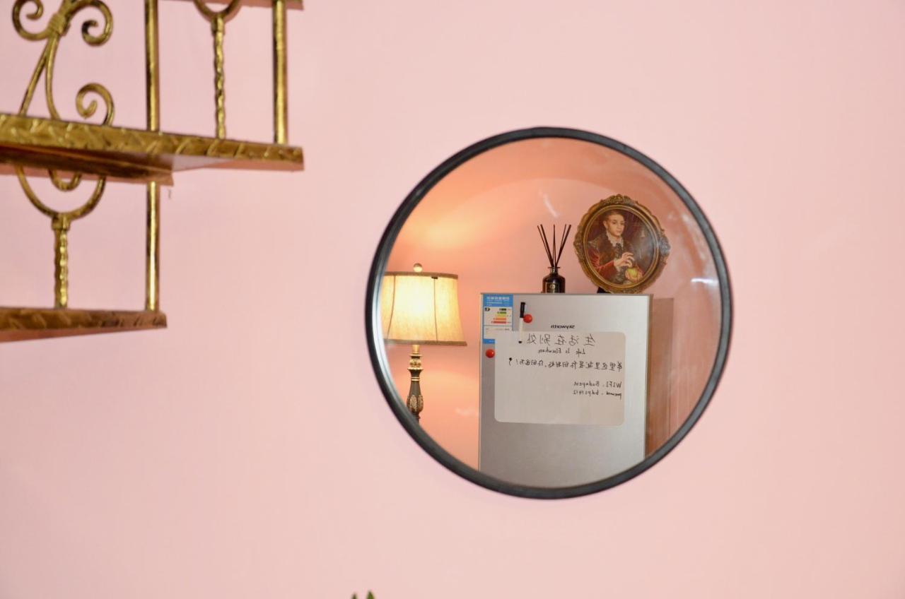 Life Is Elsewhere Gz Zhujiang New Town Loft Apartment *