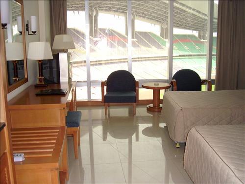 Hotel Guangdong Olympic 3*