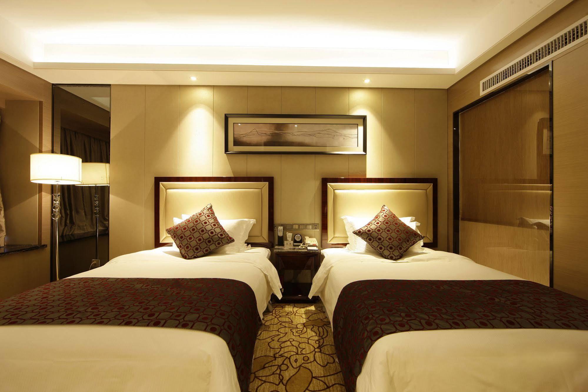 Hotel Country Garden Airport Phoenix