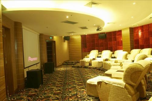 Hotel Tianhao Grand 4*