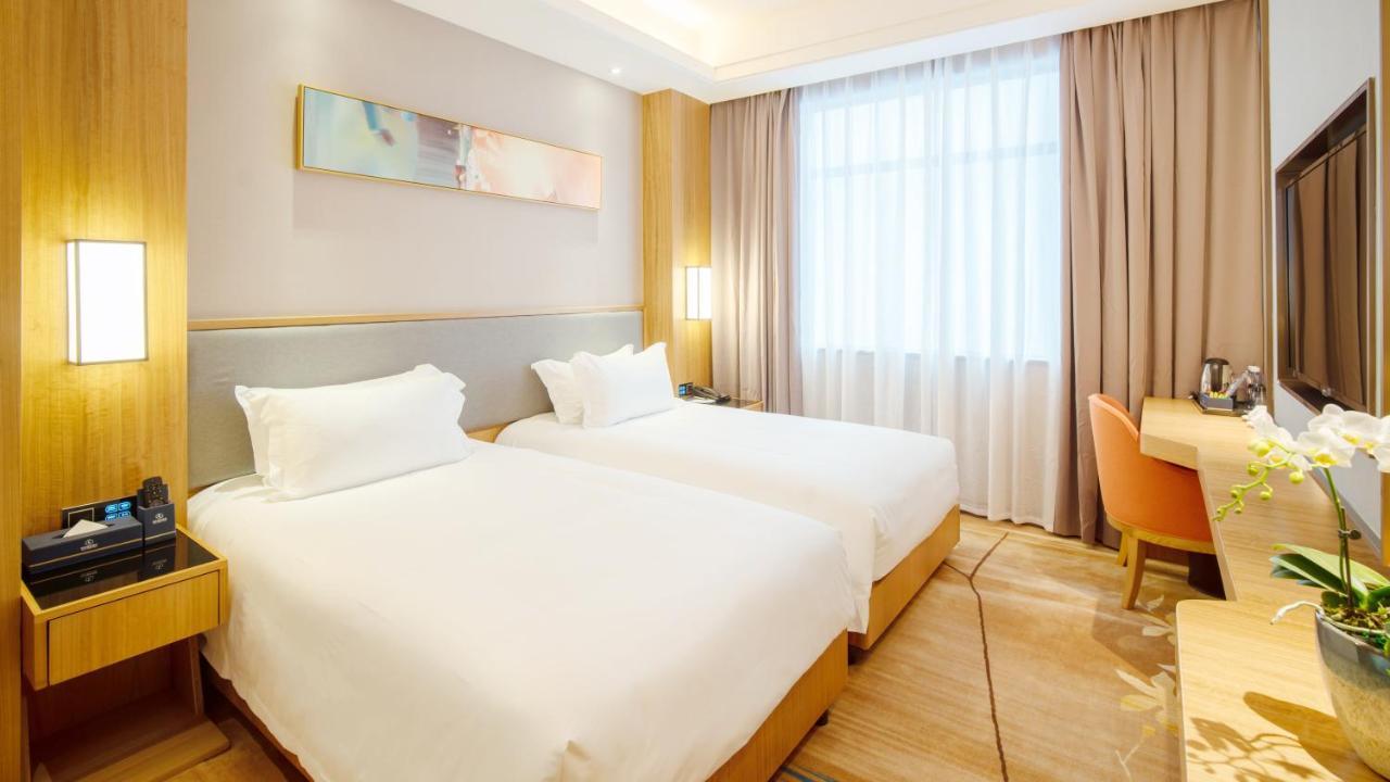 Lilium Elysees Hotel 4*