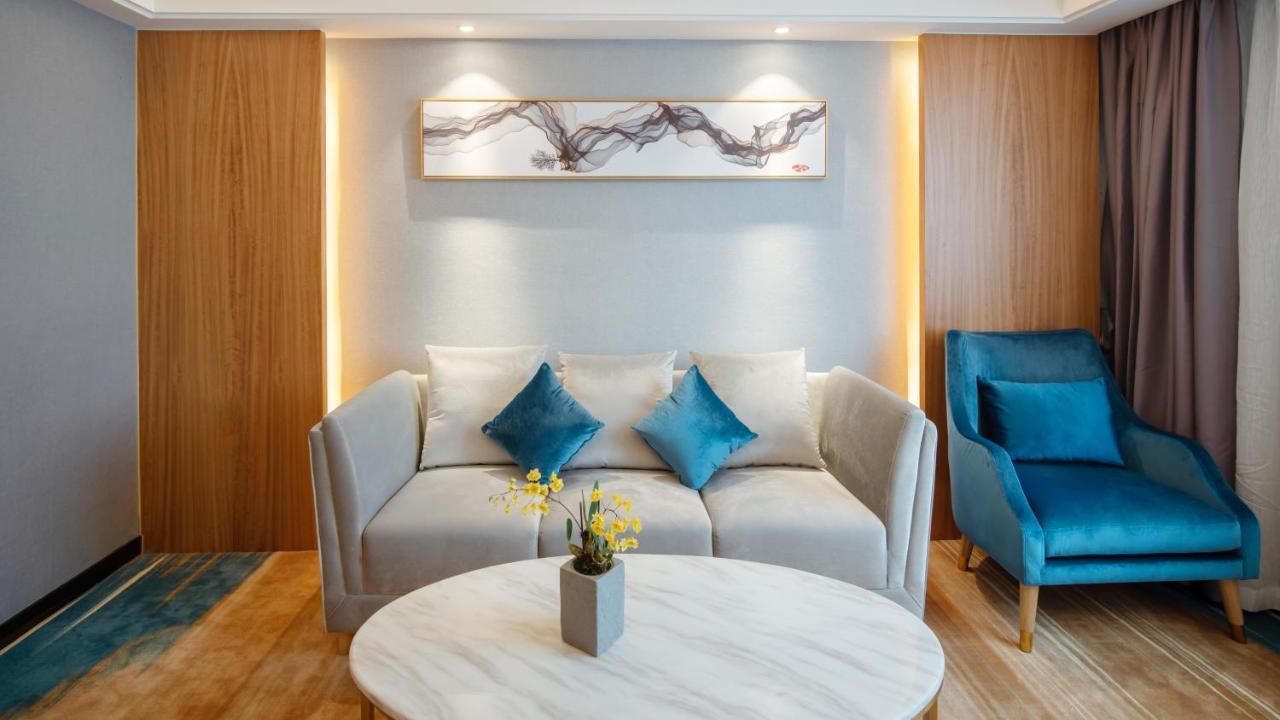 Lilium Elysees Hotel