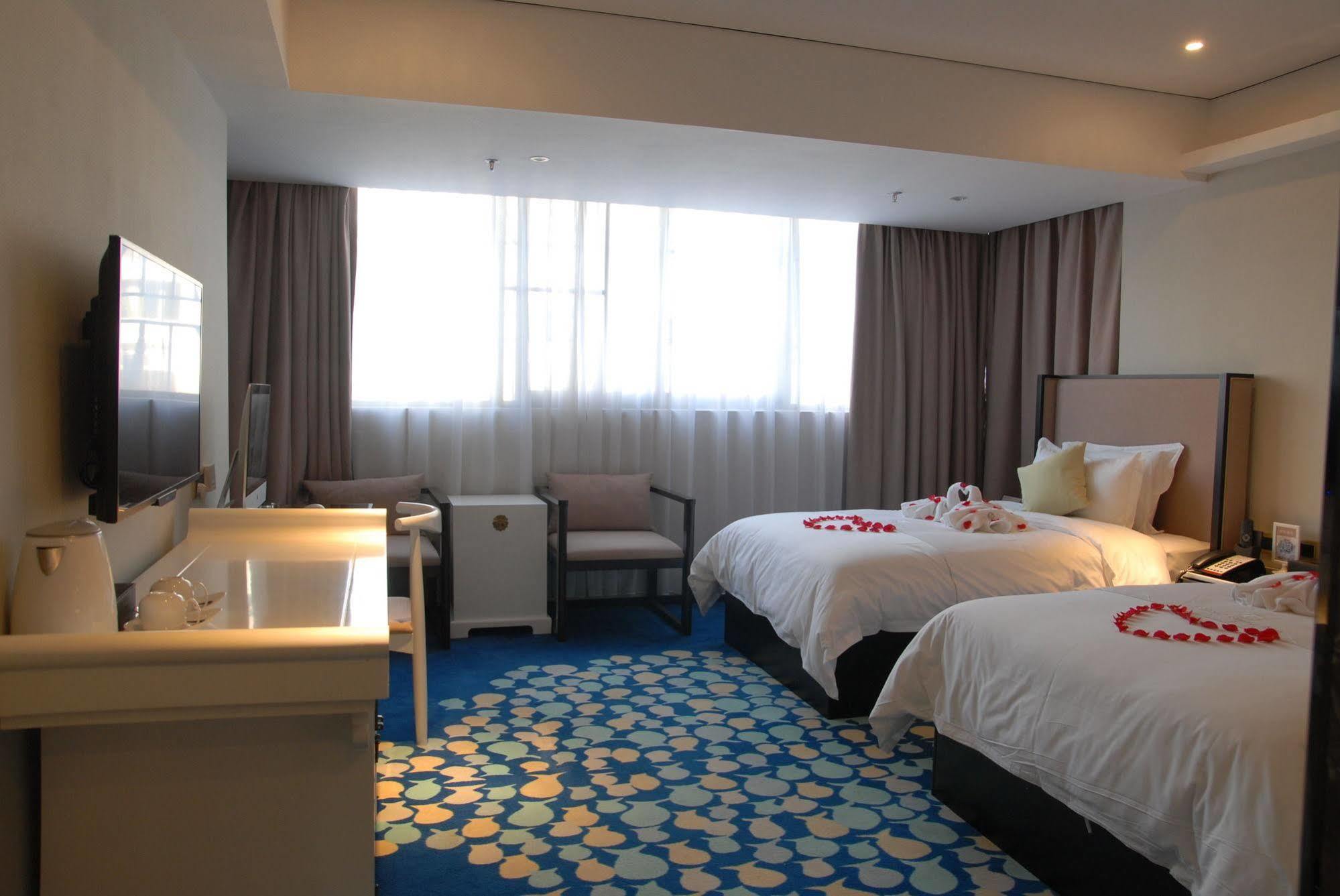 Hotel Insail Hotels Zhujiang New Town Jinan University Branch Guangzhou 4*