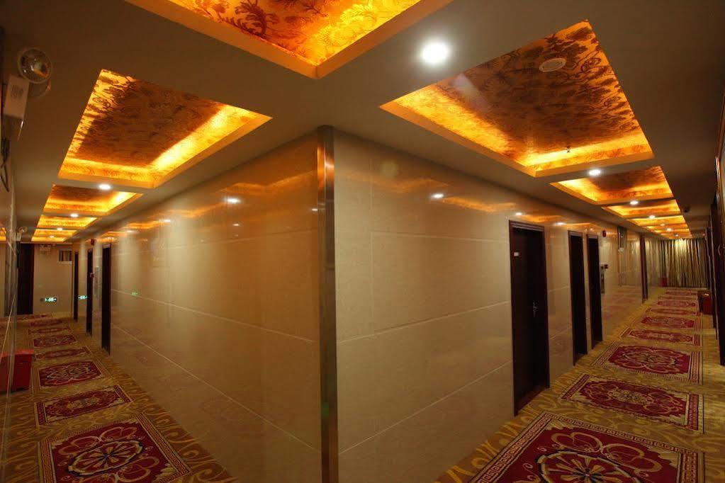 Yimi Chi Gang Station Branch Hotel