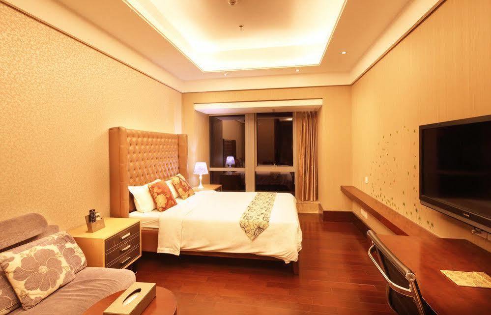 Apartment Xingyi International Service *
