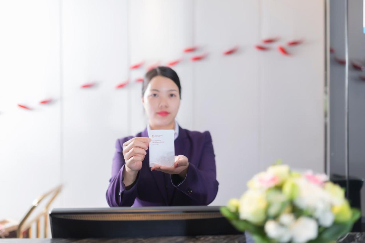 Insail Hotels Zhujiang New Town Jinan University Branch Guangzhou 4*