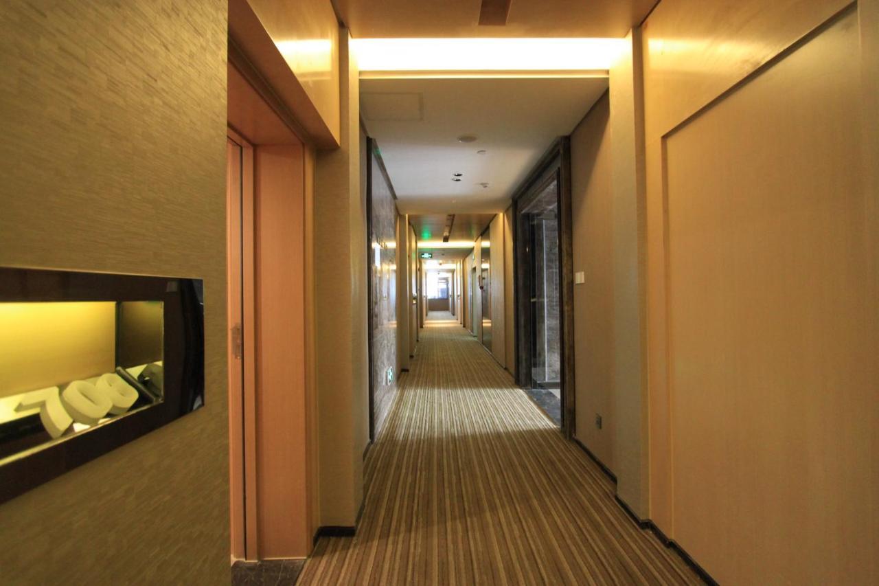 Apartment Checkinn International Poly D Plaza Branch