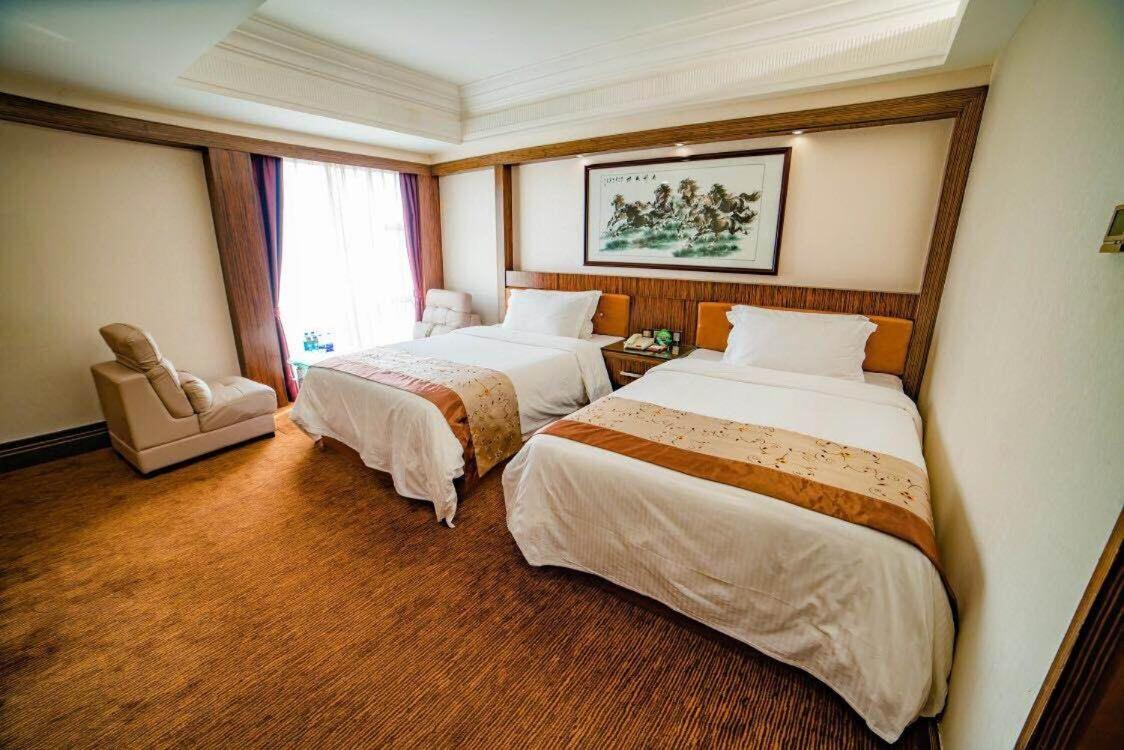 Nanyang King's Gate Hotel--free Shuttle Service To Fair 4*