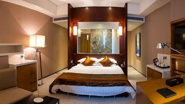 Easco Hotel